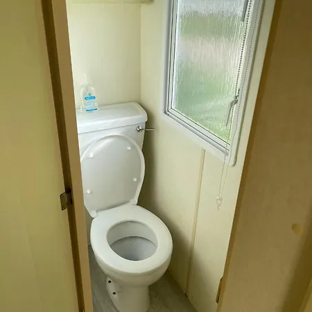 Golden Palm Resort - The Oasis - Coastal Caravan Breaks Chapel Saint Leonards Exterior photo