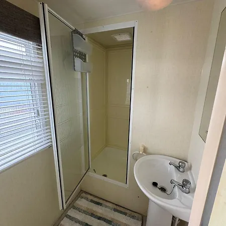 Golden Palm Resort - The Oasis - Coastal Caravan Breaks Chapel Saint Leonards Exterior photo