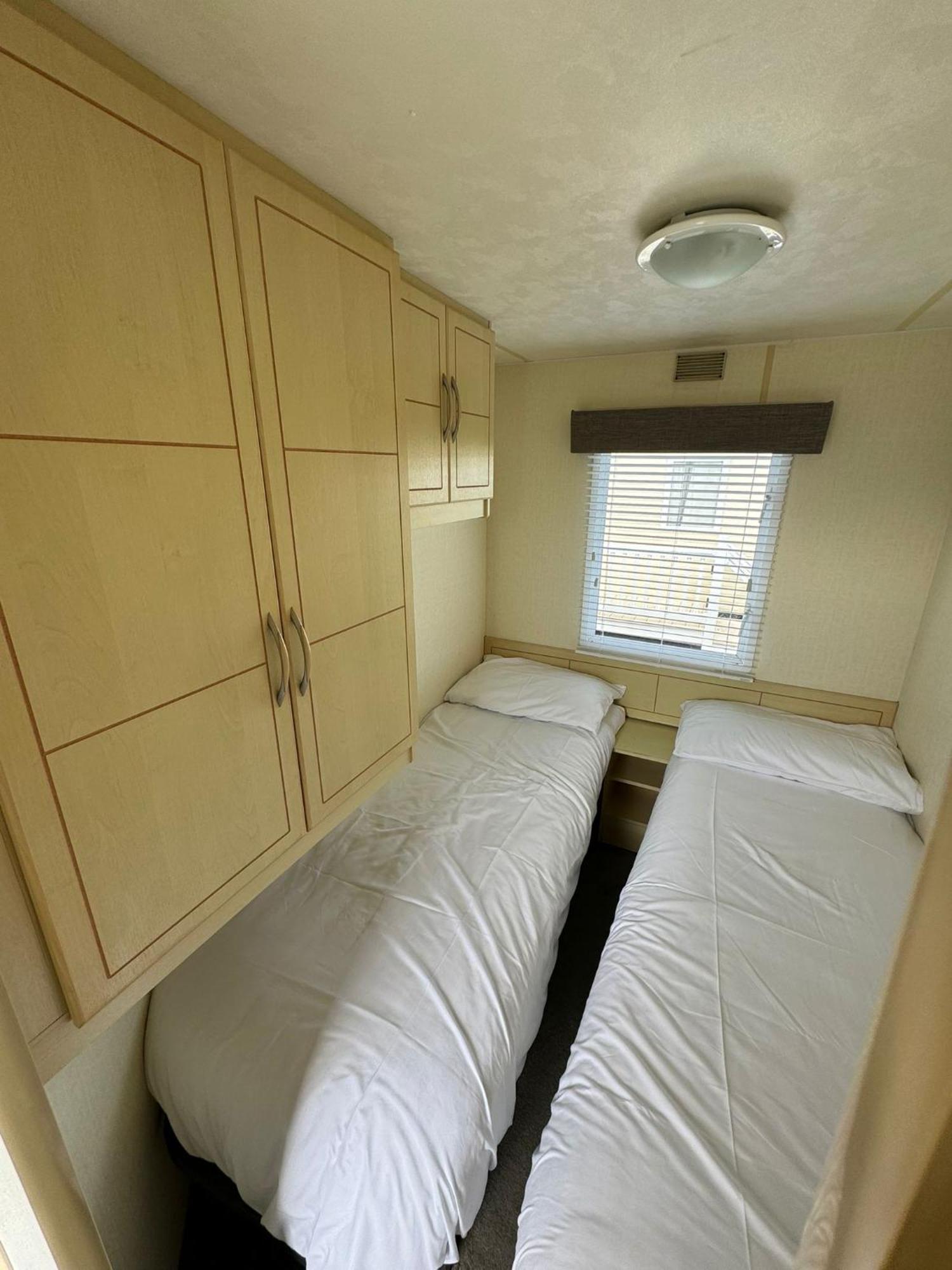 Golden Palm - The Oasis - Coastal Caravan Breaks Campsite