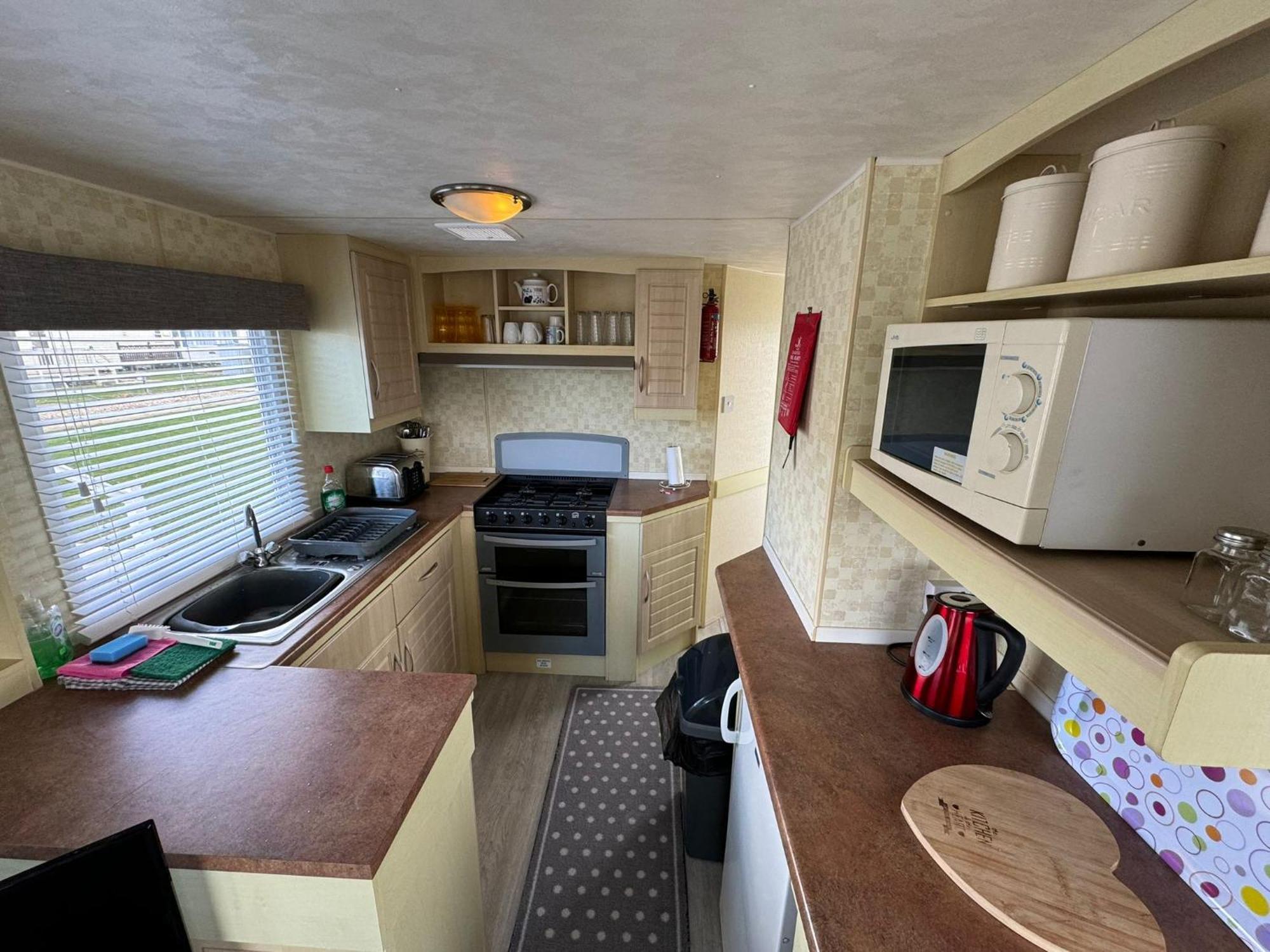 Golden Palm - The Oasis - Coastal Caravan Breaks * Chapel Saint Leonards
